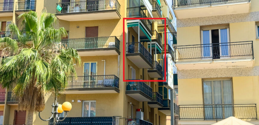 BILOCALE CON DOPPIO BALCONE VISTA MARE –  VIA AURELIA – SUL MARE – BORGHETTO S.SPIRITO