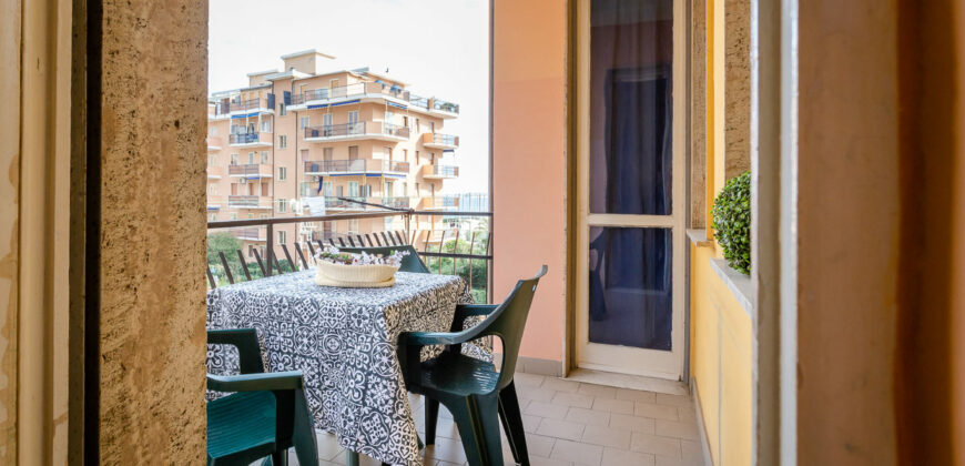 BILOCALE CON TERRAZZINO VISTA MARE –  VIA XXV APRILE – 50 M DAL MARE – BORGHETTO SANTO SPIRITO